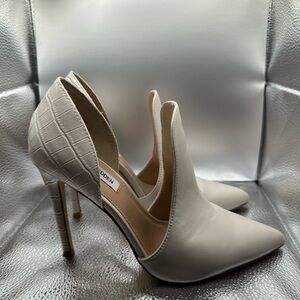 Steve Madden Ivory Croc-Patterned Heels
